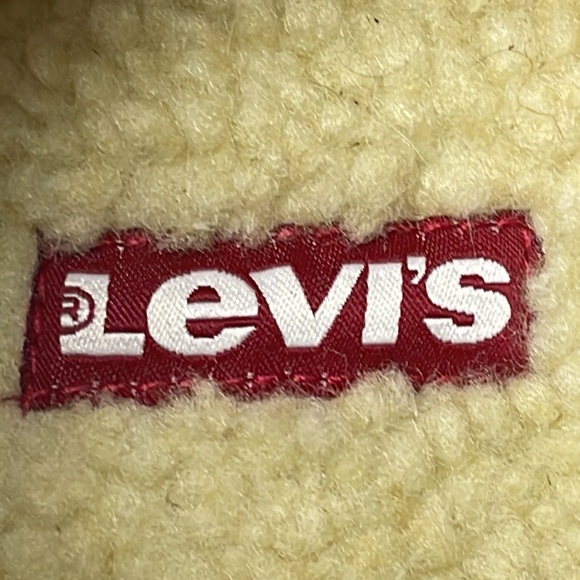 NWOT Levi’s Men’s Moccasin Slippers Size XL 11-12 - Picture 7 of 9